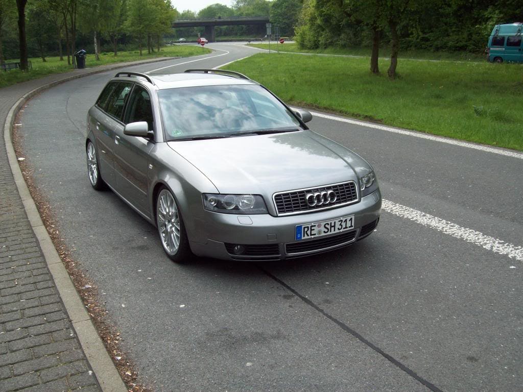 2006 Audi A4 with 19x8.5 BBS RS wheels