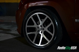 2008 Jeep Grand Cherokee with 22x9 Dodge Viper wheels