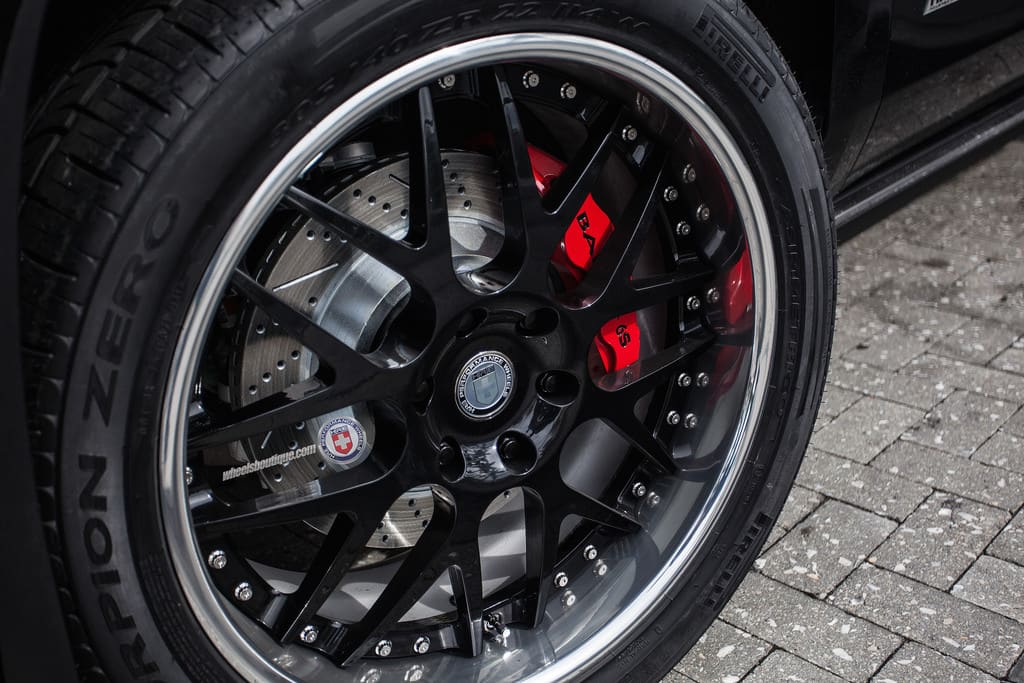2015 Cadillac Escalade with 22x10 HRE 940R wheels
