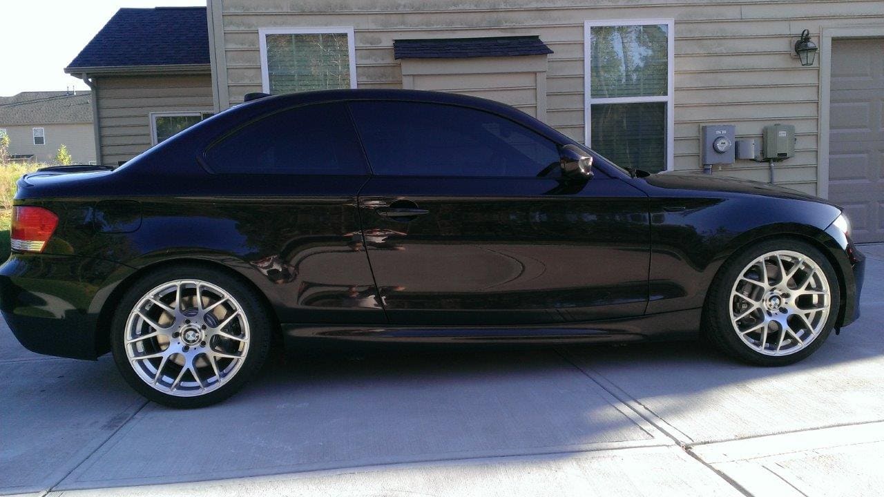 2010 BMW 135 with 18x8.5 VMR V710 wheels