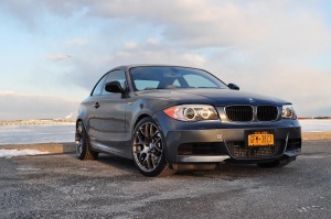 2010 BMW 135 with 18x8.5 VMR 710 wheels