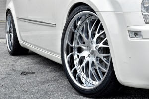 2009 Chrysler 300 with 22x9.5 AC 313 wheels