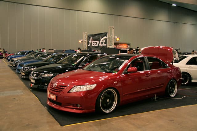 2007 Toyota Camry with 20x8 iForged Variant wheels