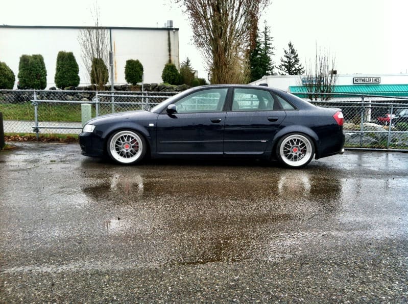 2006 Audi A4 with 18x9.5 Privat Akzent wheels