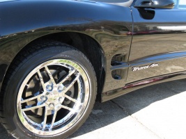 1999 Chevrolet Camaro with 17x9.5 С6 Z06 wheels