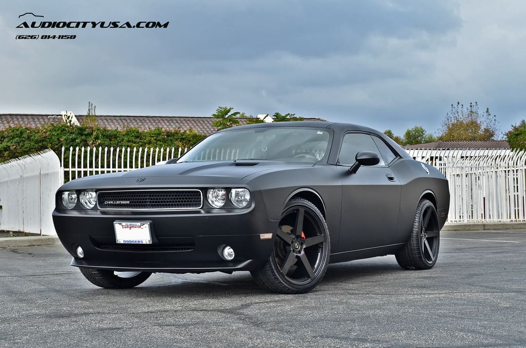 2012 Dodge Challenger with 22x9 Koko Kuture Sardinia 5 wheels