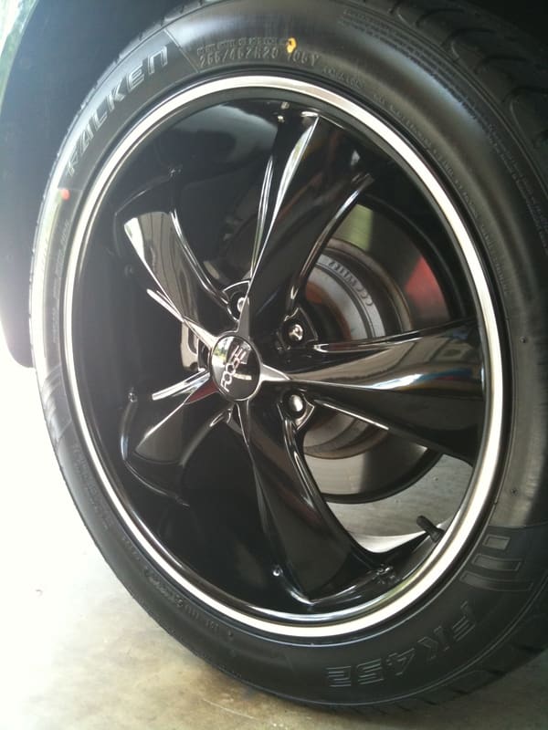 2009 Acura MDX with Foose wheels
