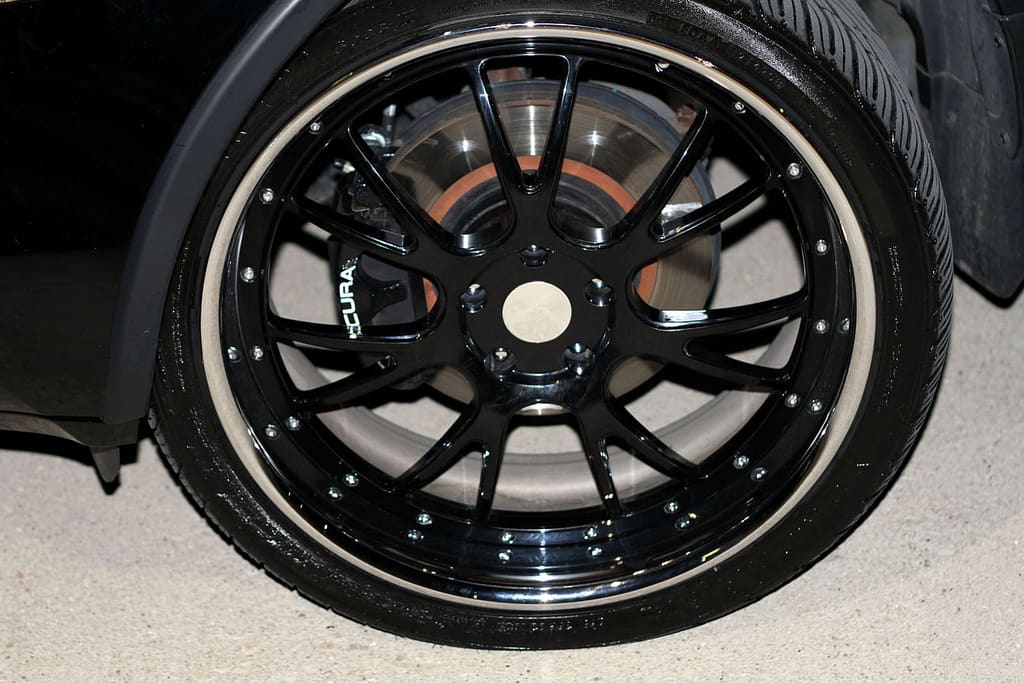 2007 Acura MDX with 22x9 DPE wheels