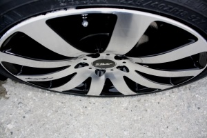 2009 Acura MDX with 20x8 MRR HR4 wheels
