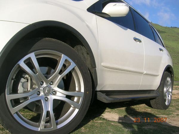 2009 Acura MDX with OZ Palladio ST wheels