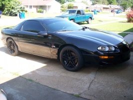2001 Chevrolet Camaro with 17x9.5 C6 Z06 wheels