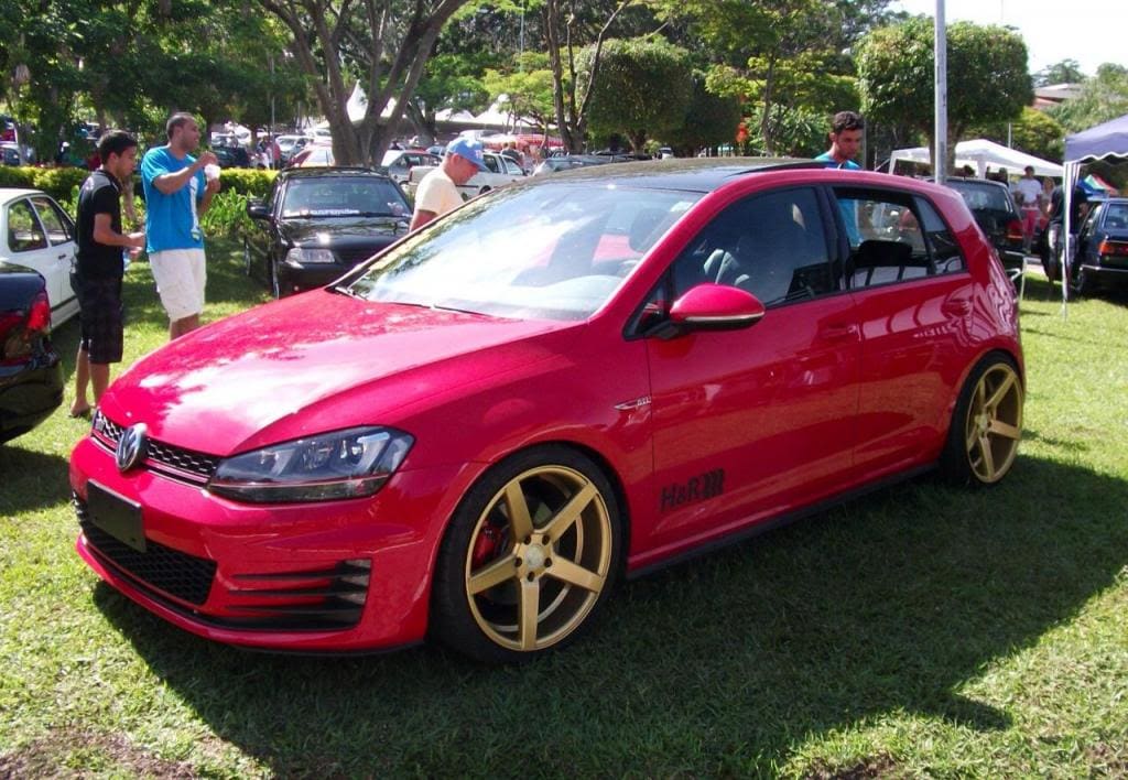 2015 Volkswagen Golf GTI with 19x8.5 Vossen VVSCV3 wheels