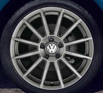 2015 Volkswagen Golf GTI with 18x7.5 VW ROTARY wheels