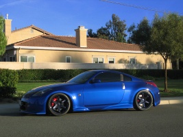 2003 Nissan 350Z with 19x9.5 Rays Engineering Volk Racing TE37 wheels