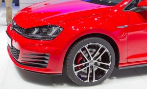 2015 Volkswagen Golf GTI with 18x7.5 VW NOGARO wheels