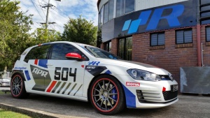 2015 Volkswagen Golf GTI with 19x8.5 VWR wheels