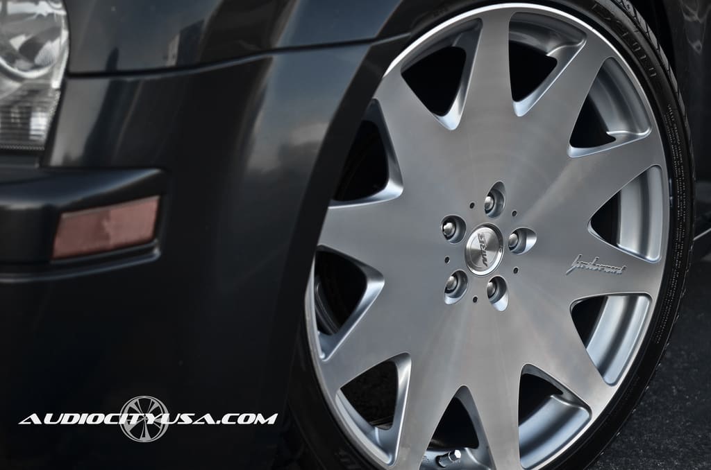 2012 Chrysler 300 with 22x9 MRR HR3 wheels