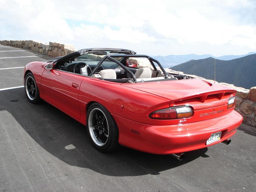 2001 Chevrolet Camaro with 17x9.5 С5 DD wheels