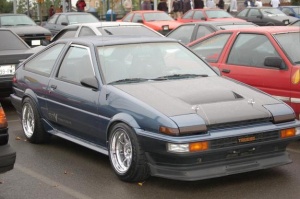 1986 Toyota Corolla with 15x8.5 Weds MA86 wheels