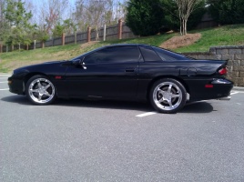 2001 Chevrolet Camaro with 18x9.5 C5 DD wheels