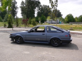 1986 Toyota Corolla with 15x7 Rays Engineering Volk Racing TE37 wheels