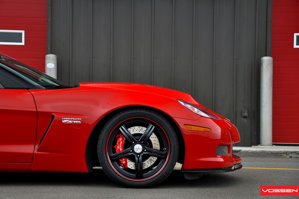 2012 Chevrolet Corvette with 19x10 Vossen VVS-087 wheels