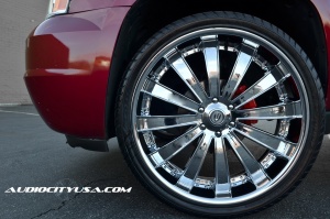 2013 GMC Yukon with 26x10 Versante 225 wheels