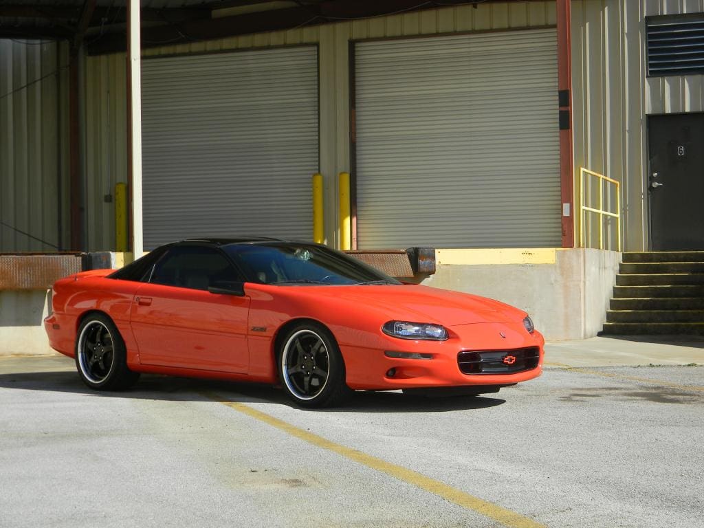 2000 Chevrolet Camaro with 18x9.5 C5 wheels