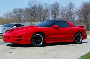 1999 Chevrolet Camaro with 17x9.5 OE wheels