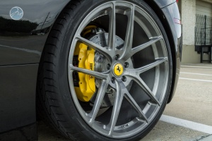 2014 Ferrari 458 Italia with 21x9 Modulare B18 Evo wheels
