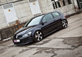 2015 Volkswagen Golf GTI with 18x7.5 VW DETROIT wheels
