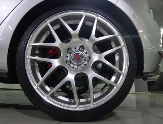 2015 Volkswagen Golf GTI with 19x8.5 HRE P40 wheels