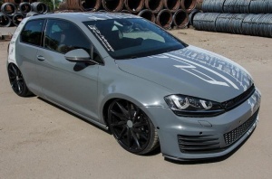 2015 Volkswagen Golf GTI with 20x9 VOSSEN CVT wheels