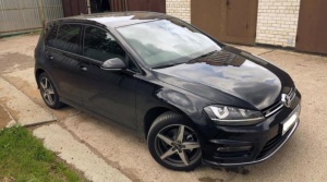 2015 Volkswagen Golf GTI with 17x7 DEZENT RF DARK wheels