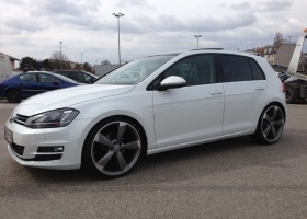 2015 Volkswagen Golf GTI with 20x8.5 AUDI A6 ROTORS wheels