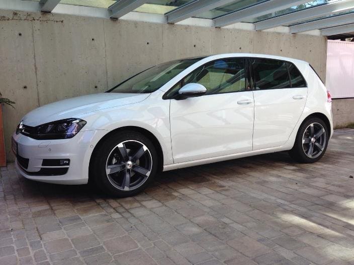 2015 Volkswagen Golf GTI with 17x7.5 XTK BD021 wheels