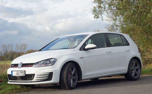 2015 Volkswagen Golf GTI with 18x8 DIEWE TRINA wheels