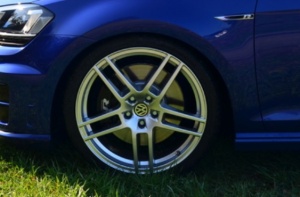 2015 Volkswagen Golf GTI with 19x8 BORBET LW wheels