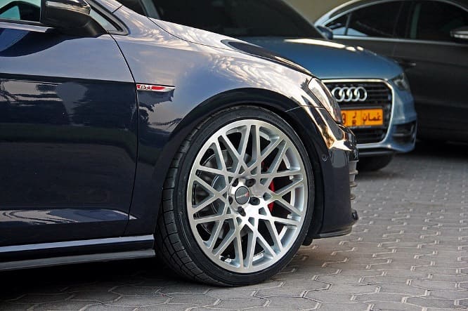 2015 Volkswagen Golf GTI with 19x8.5 HARTMANN HLP-410 wheels