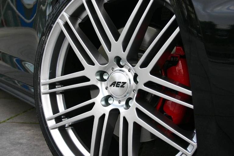 2015 Volkswagen Golf GTI with 20x9 AEZ CLIFF wheels