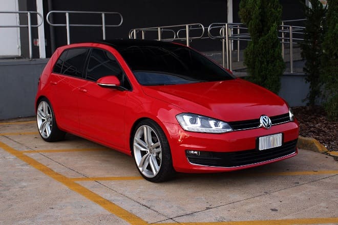 2015 Volkswagen Golf GTI with 20x9 RODA HD ARO wheels