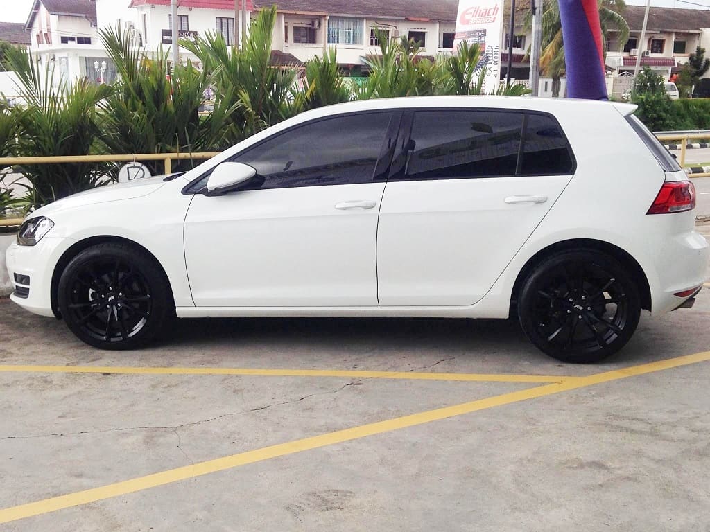 2015 Volkswagen Golf GTI with 18x8.5 ABT ER-C wheels