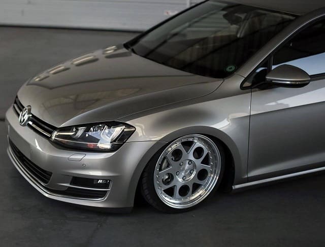 2015 Volkswagen Golf GTI with 18x8 ISPIRI CSR4 wheels
