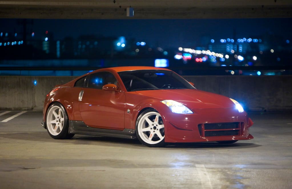 2003 Nissan 350Z with 19x9.5 Rays Engineering Volk Racing TE37 wheels
