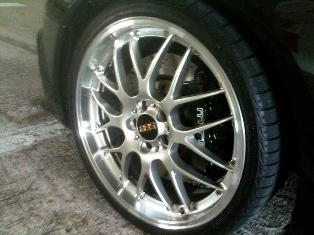 2010 Audi A4 with 20x8.5 BBS RS-GT wheels