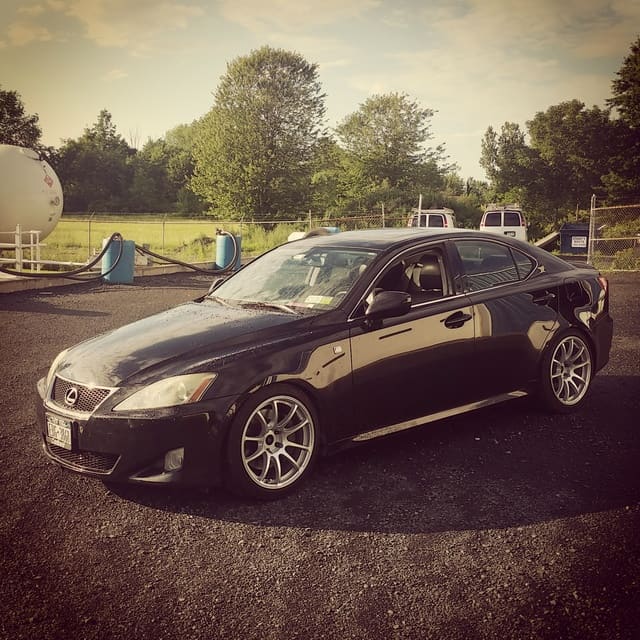 2009 Lexus IS 250 with 18x9.5 Miro 563 wheels