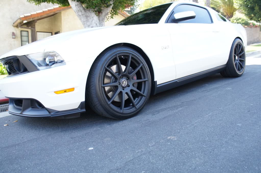 2012 Ford Mustang with 20x9 Forgestar CF10 wheels
