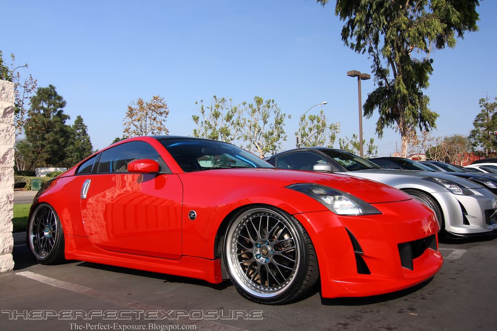 2007 Nissan 350Z with 20x9 Work Wheels VS-XX wheels