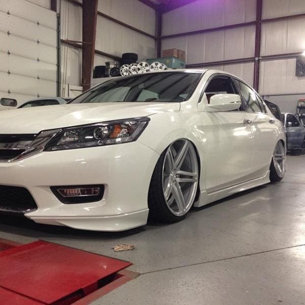 2011 Honda Accord with 20x10.5 Vossen CV5 wheels