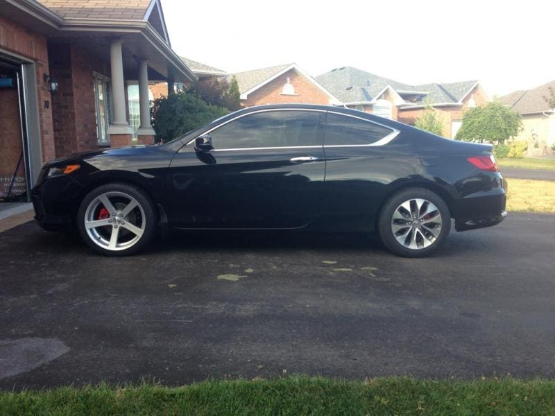 2013 Honda Accord with 19x8.5 wheels